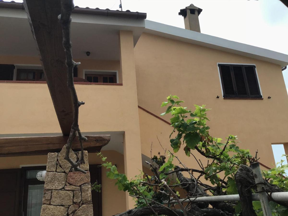 L'Asfodelo Bed and Breakfast La Maddalena  Exterior foto